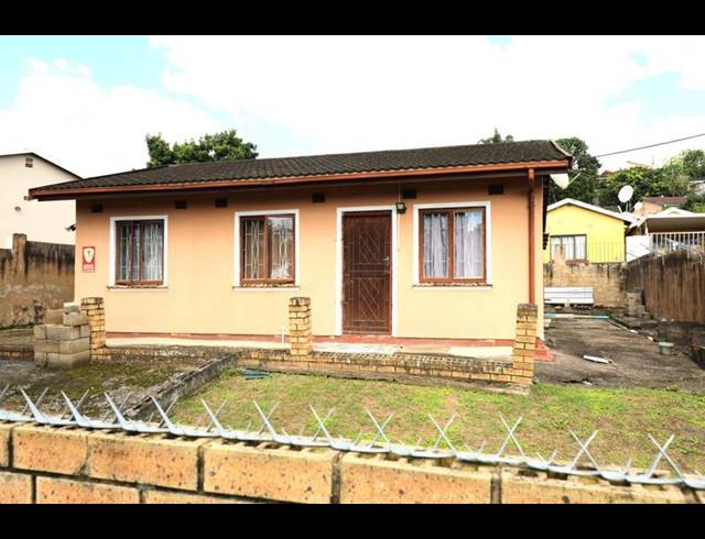 3 BEDROOM HOUSE FOR SALE IN WYEBANK